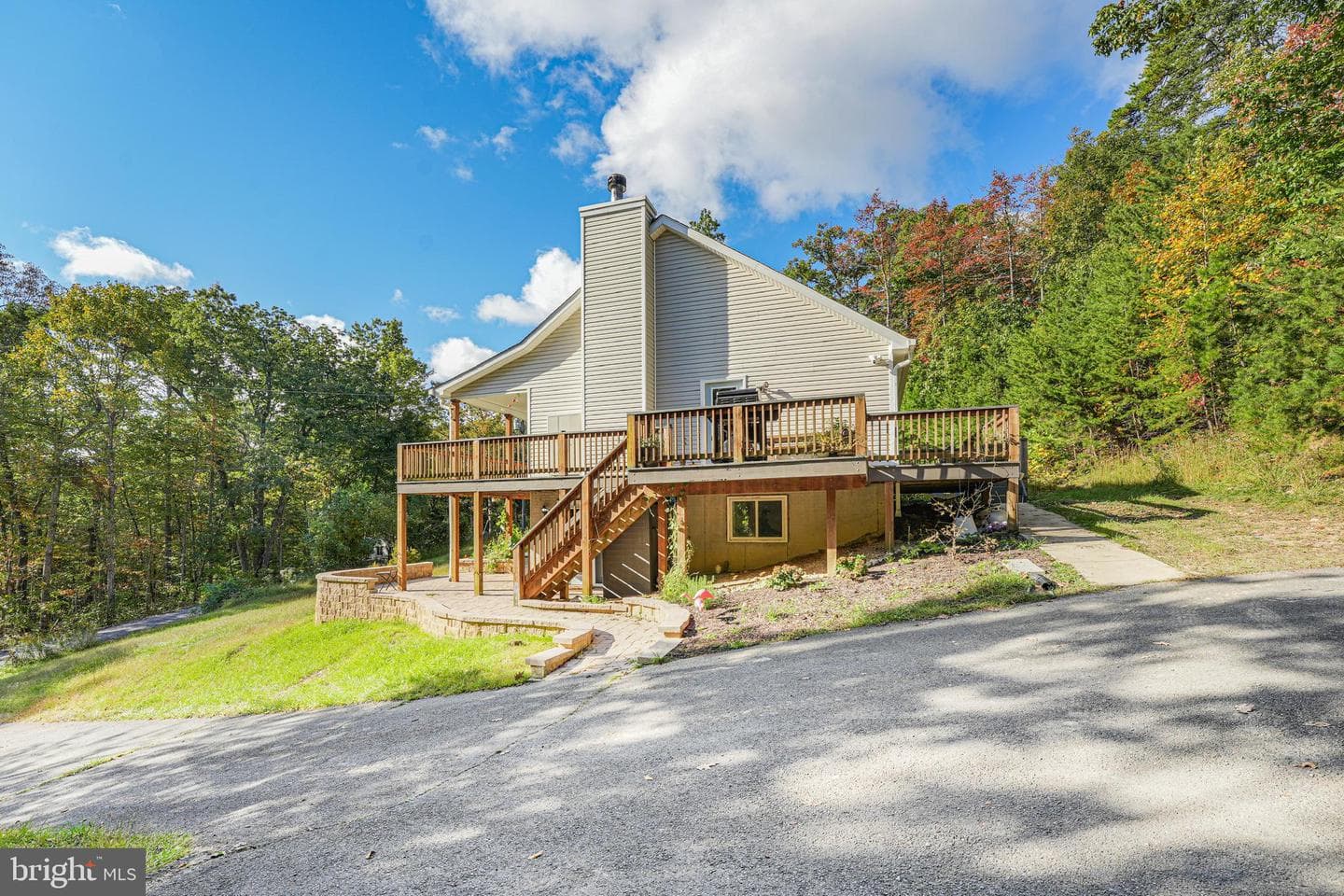 462 Gary Ln photo 6