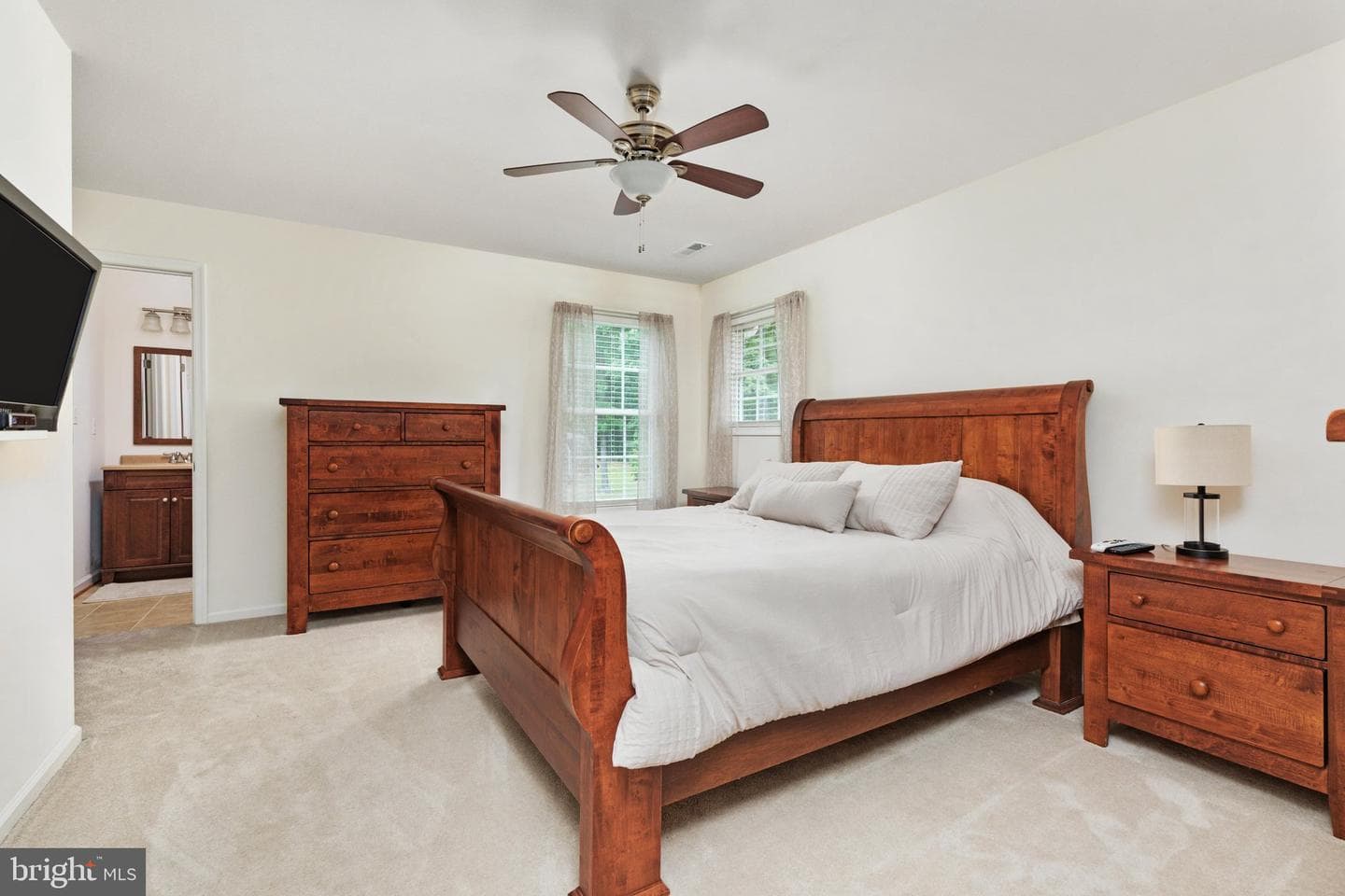 228 Mercys Drive photo 34