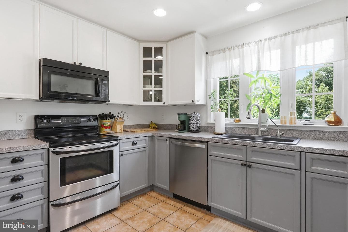 881 Bifrost Way photo 20