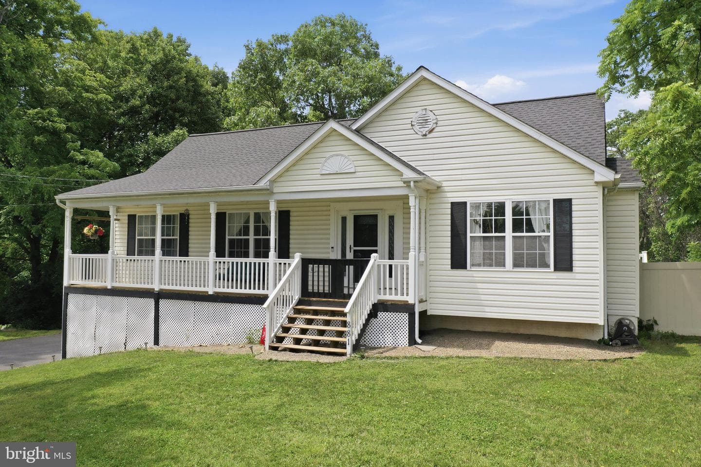 881 Bifrost Way photo 6