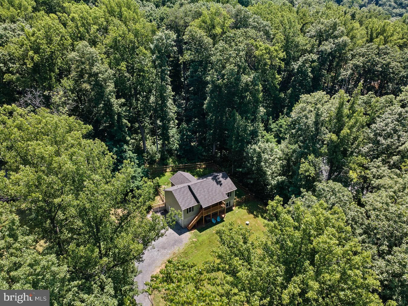 219 Woodpecker Way photo 41