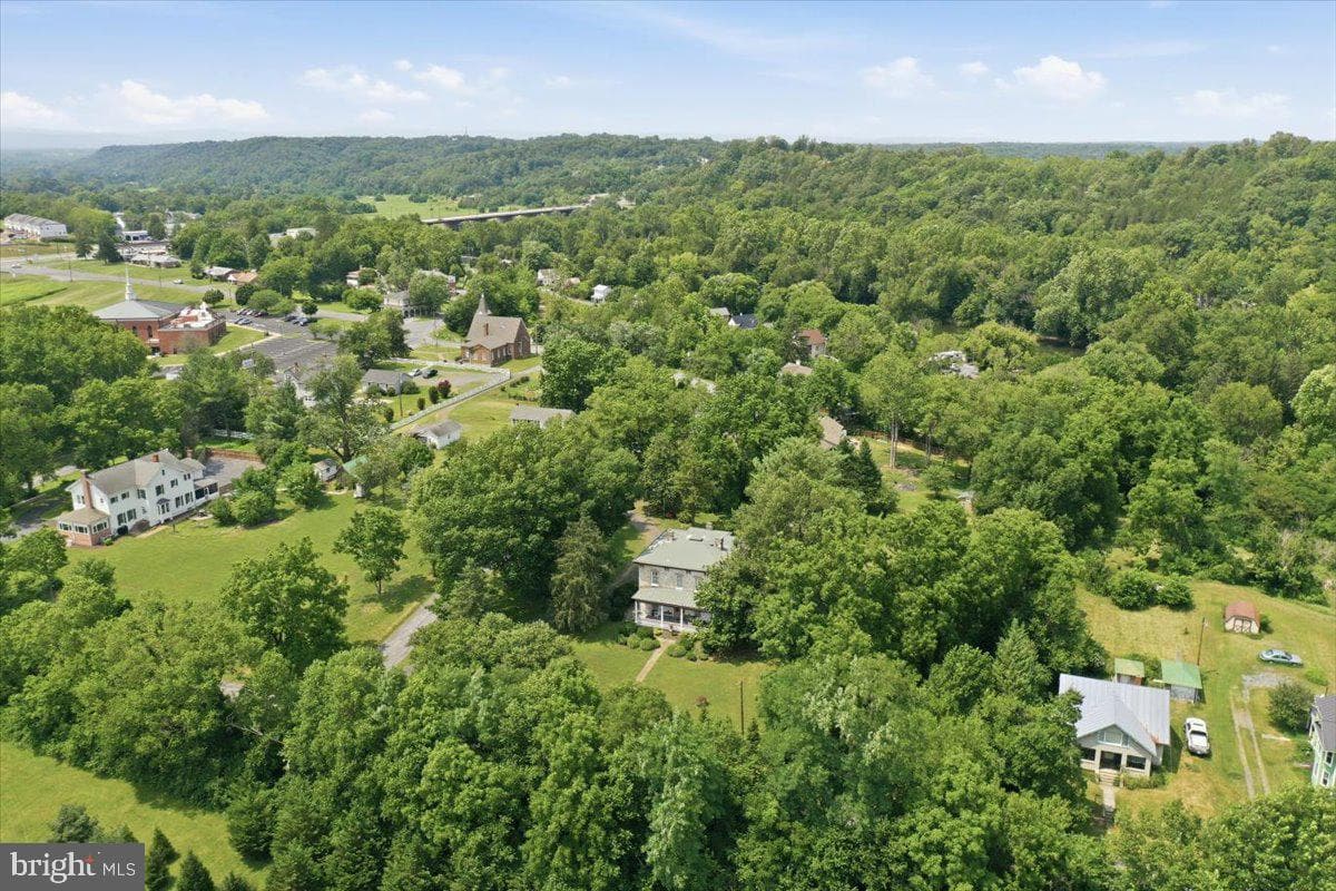 236 Riverside Drive photo 69