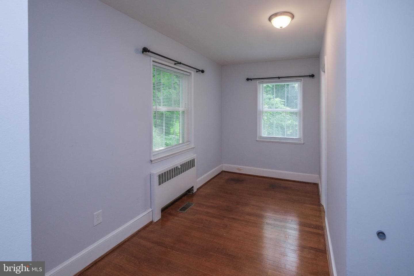 208 Salem Avenue photo 25