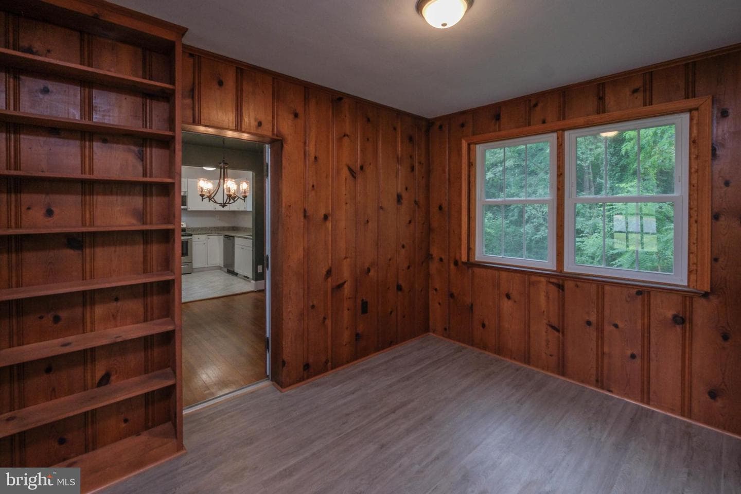 208 Salem Avenue photo 29