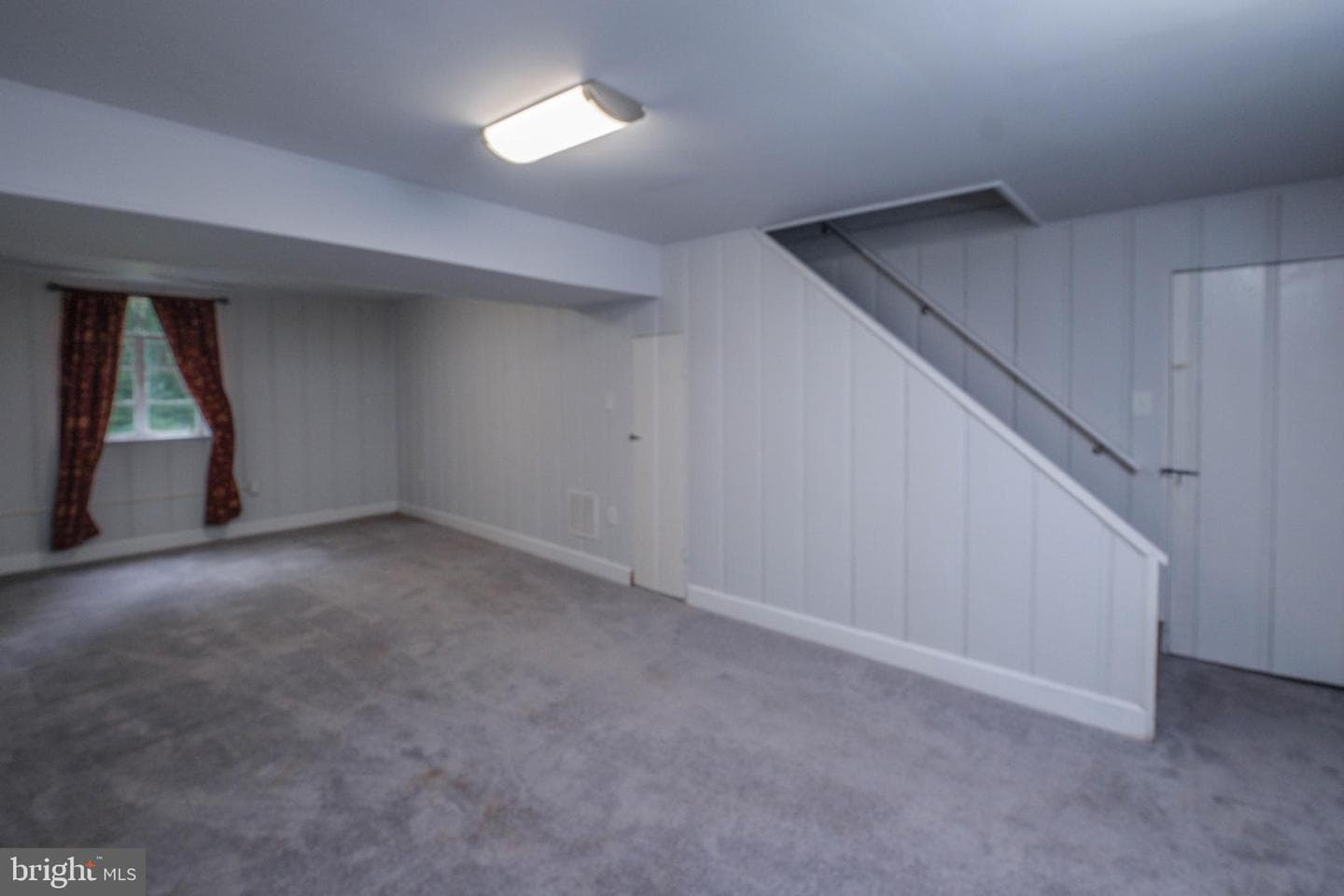 208 Salem Avenue photo 45