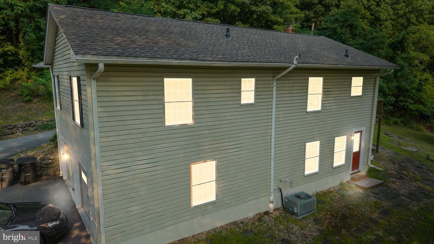 1336 Granny Smith Road photo 12