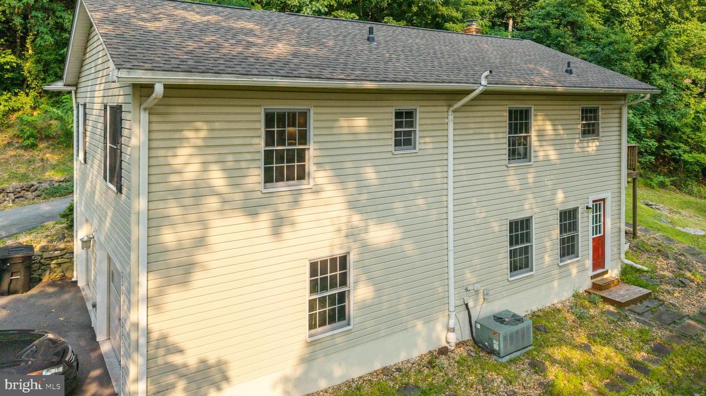 1336 Granny Smith Road photo 13
