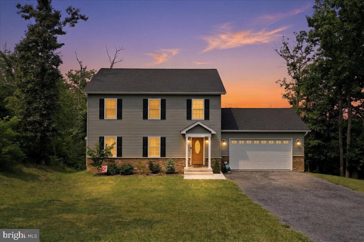 524 Lower Valley Road, Strasburg