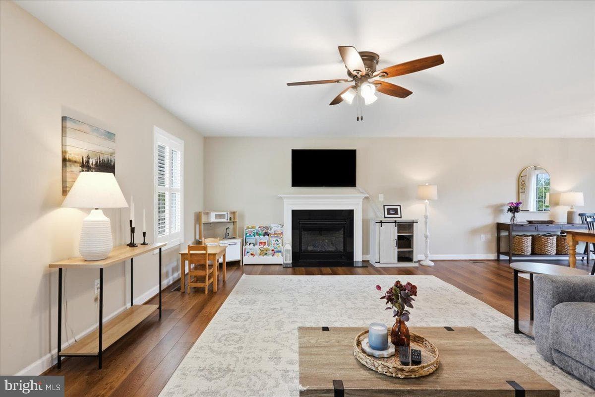 524 Lower Valley Road photo 8