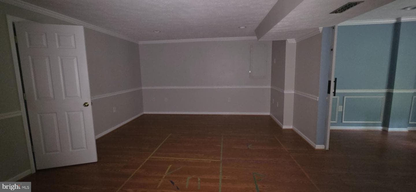 983 Meadow Court photo 18