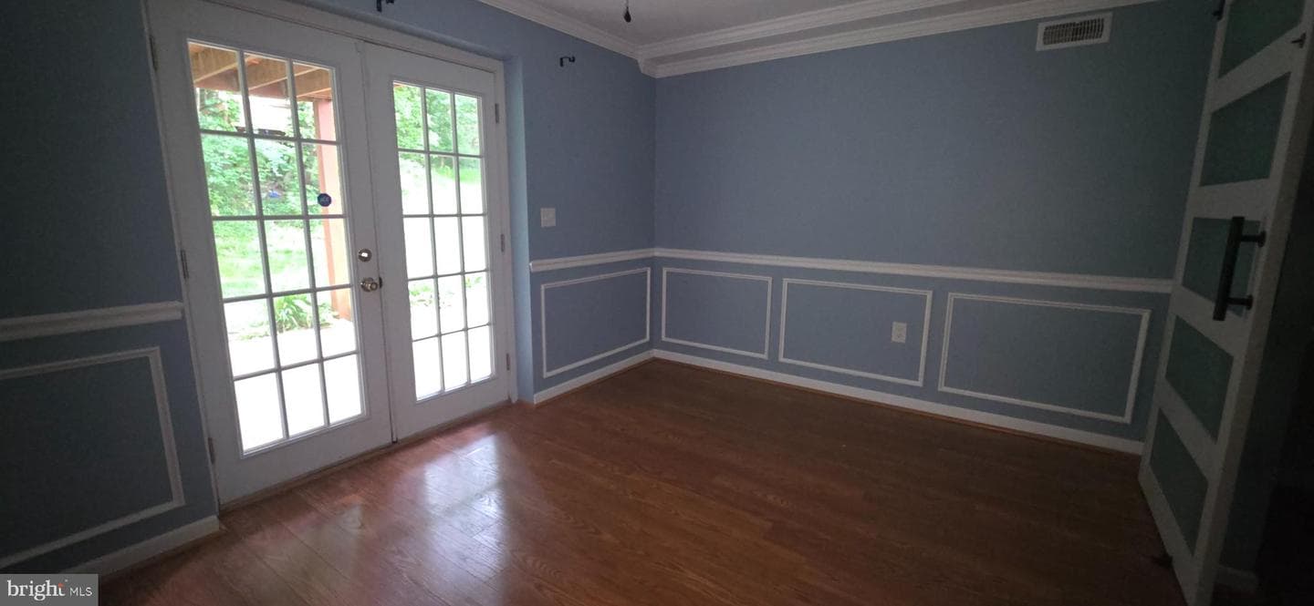 983 Meadow Court photo 23