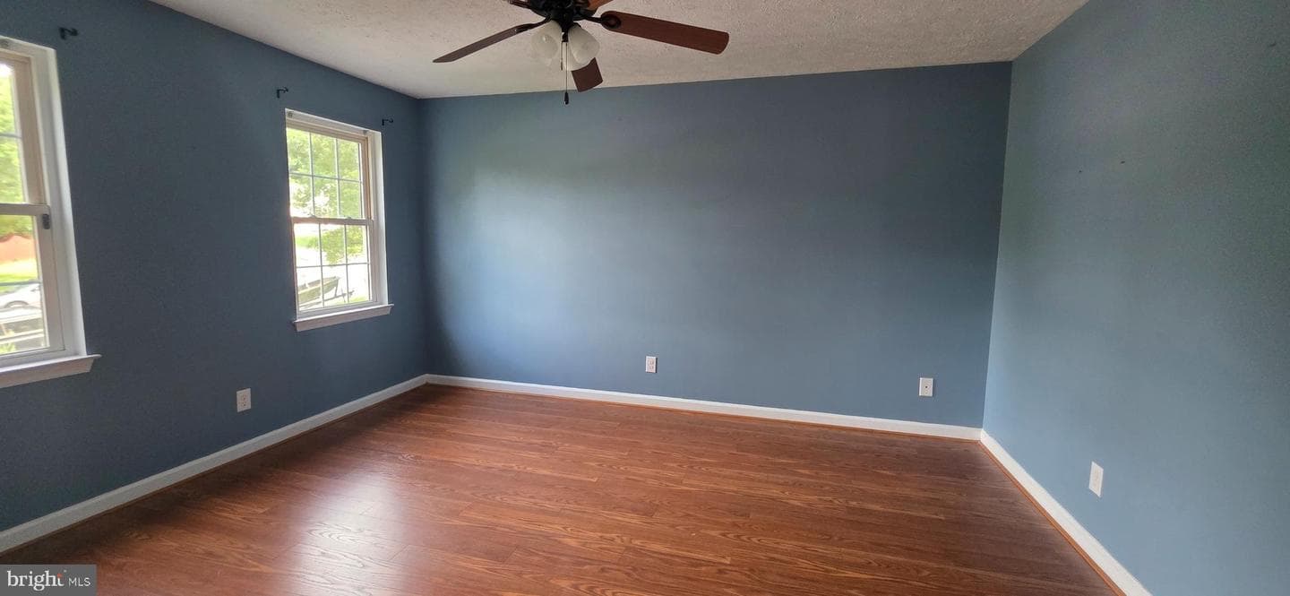 983 Meadow Court photo 31
