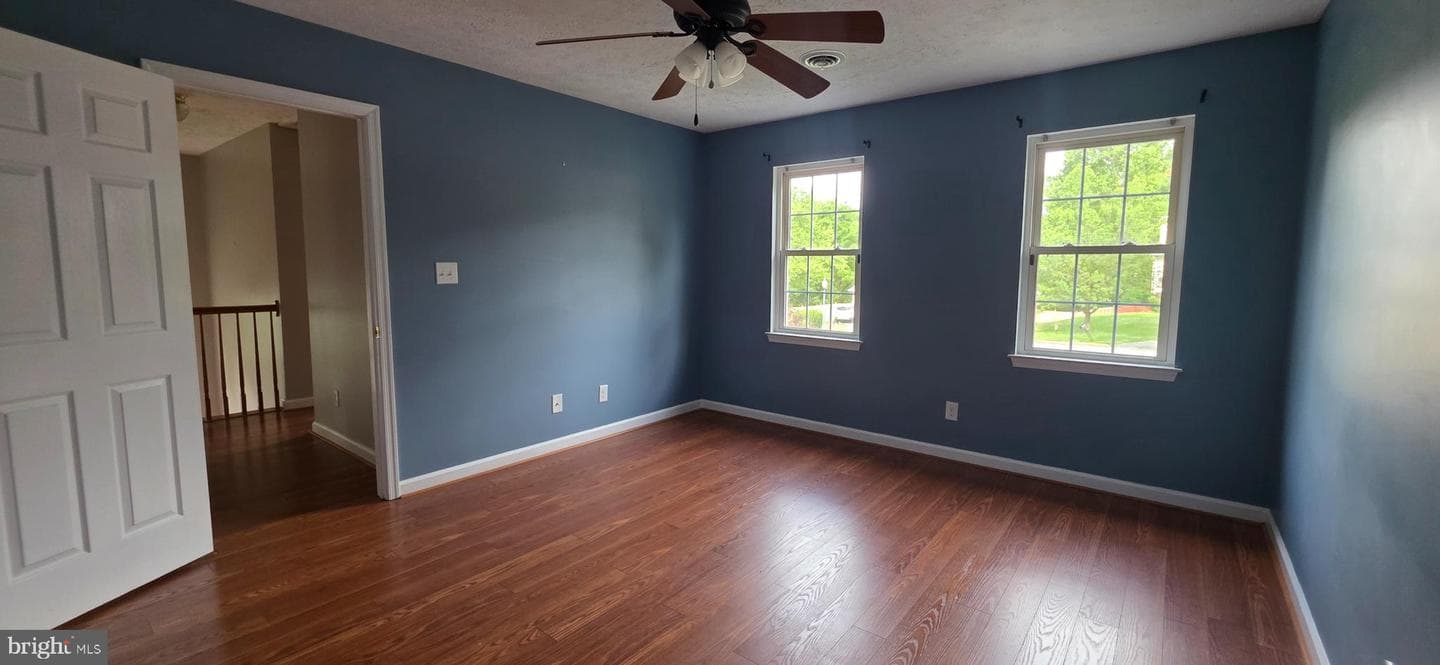 983 Meadow Court photo 34