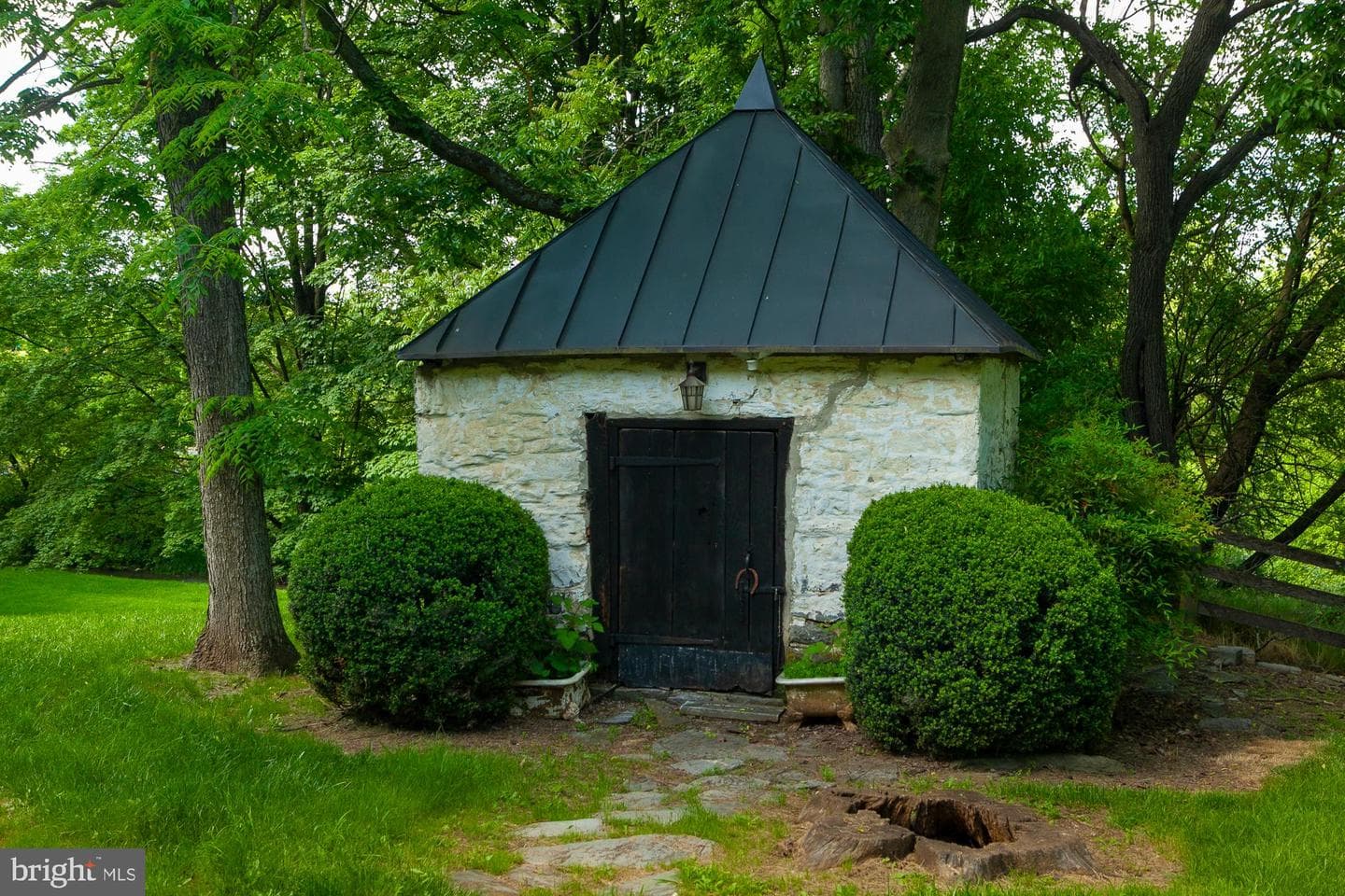 123 Old Mill Road photo 80
