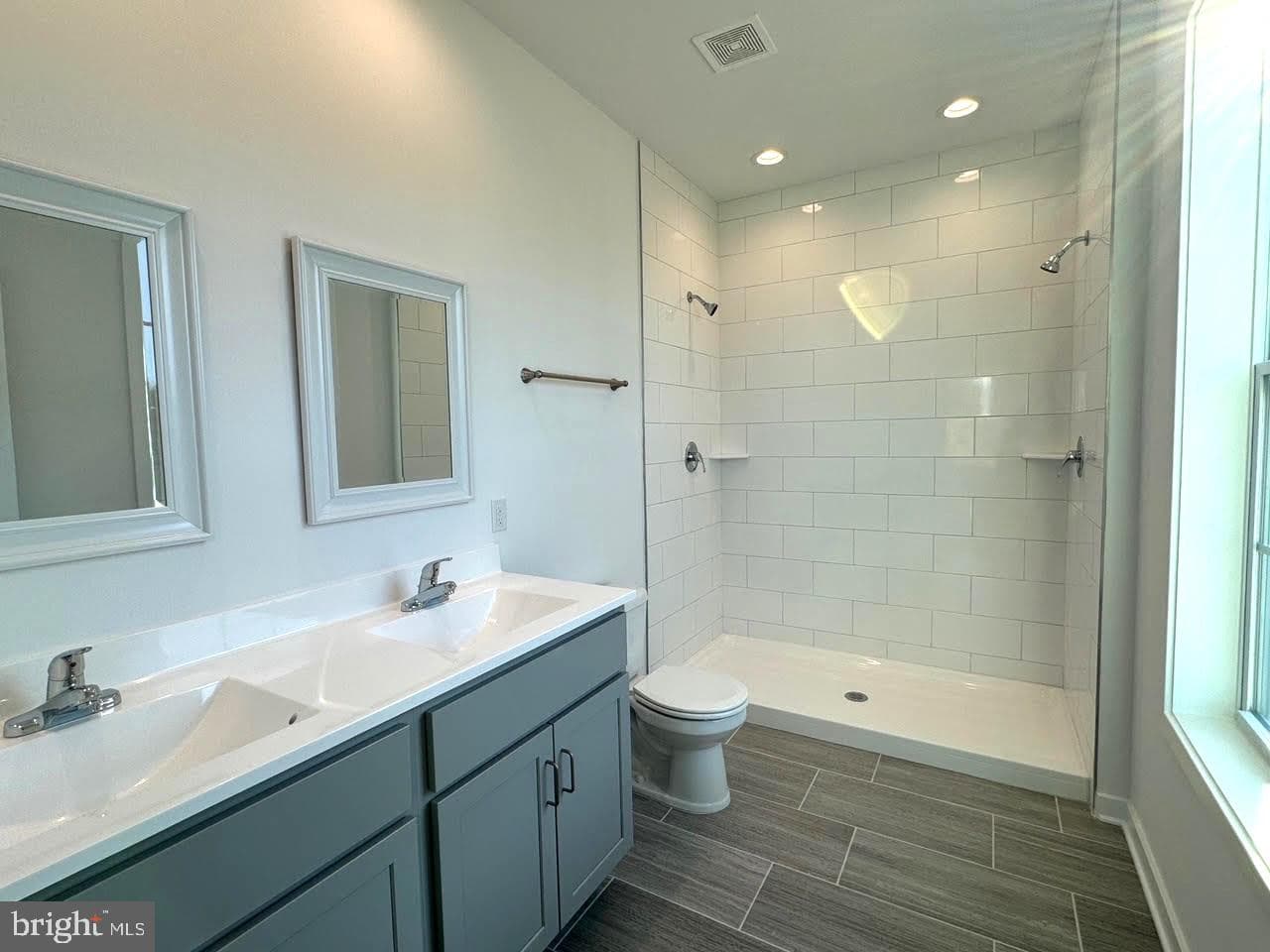 340 Glenaire Road photo 19
