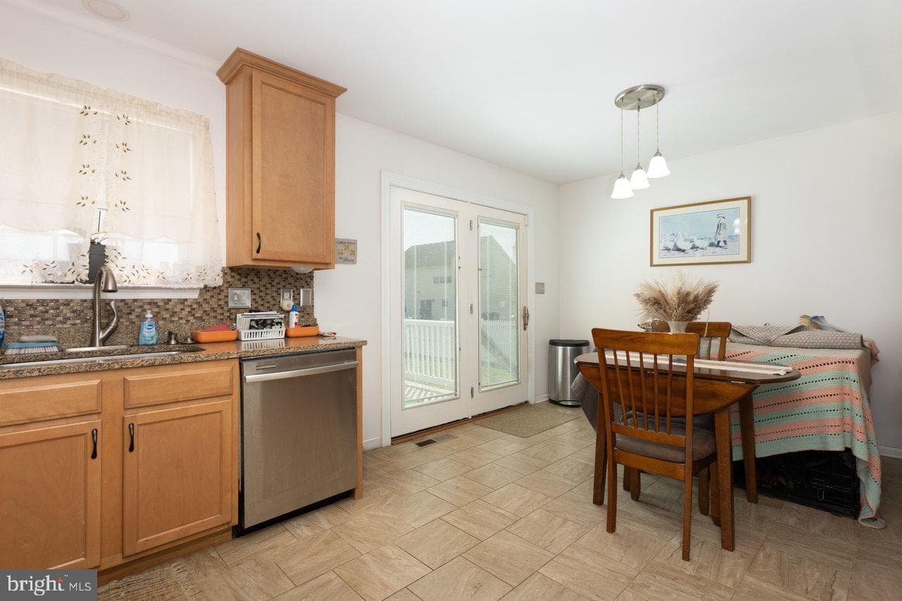 32 Huttons Vireo Drive photo 12