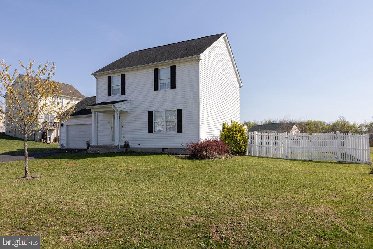 32 Huttons Vireo Drive photo 26