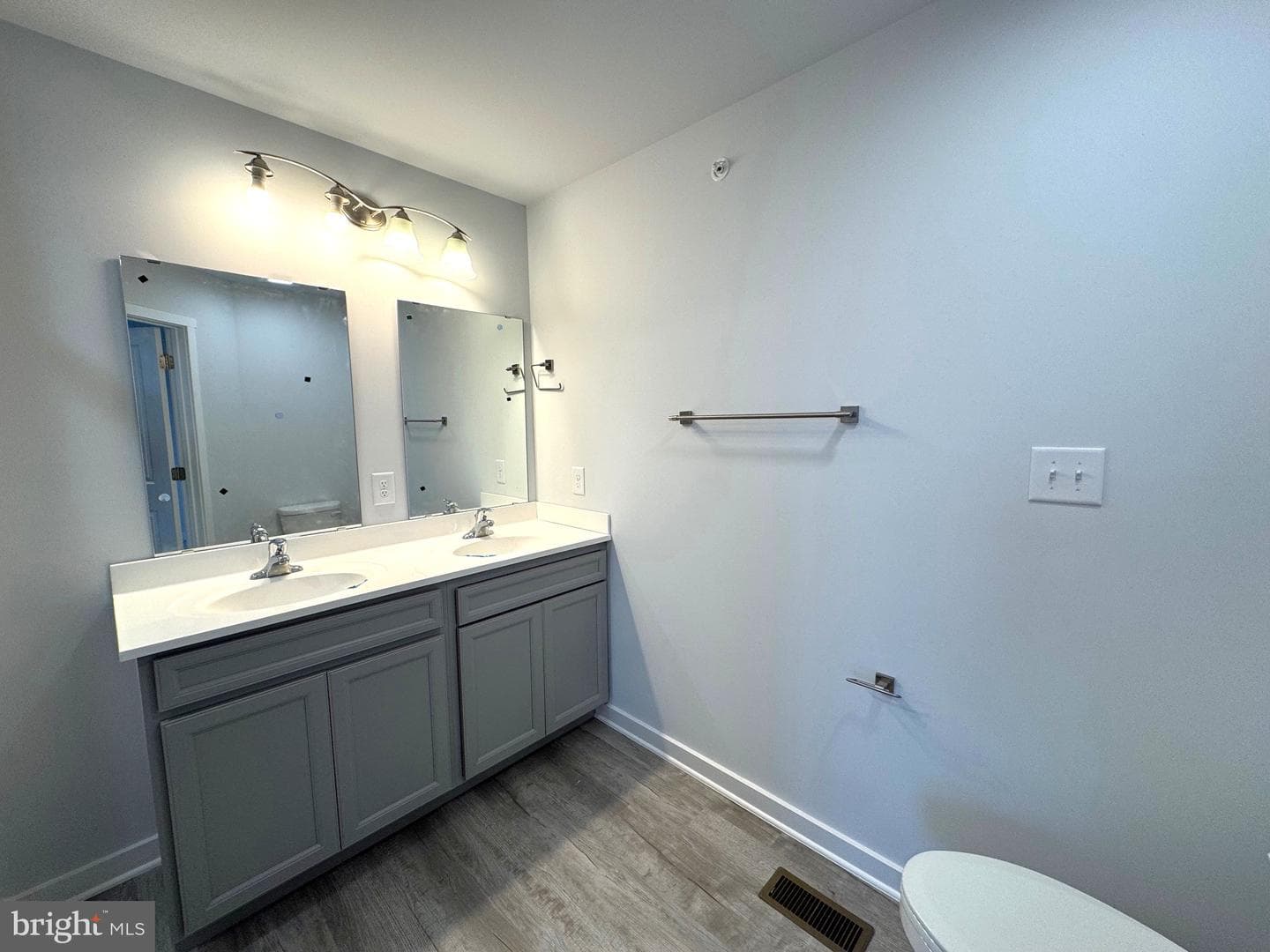 144 Olga Drive photo 11