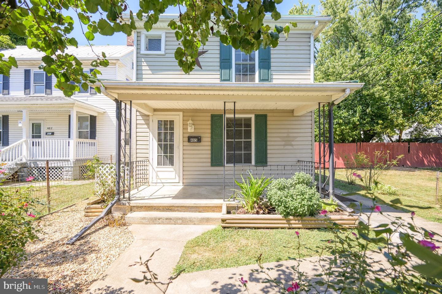 485 Porter Avenue photo 2