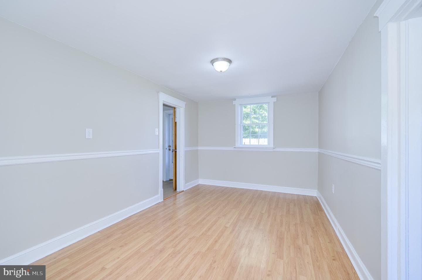 485 Porter Avenue photo 34