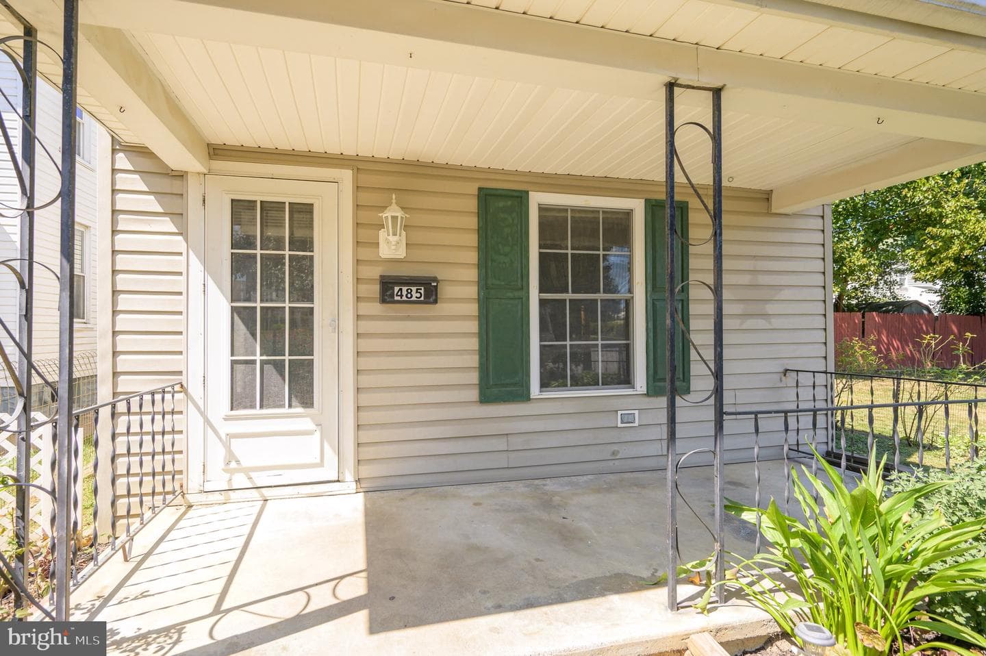 485 Porter Avenue photo 7