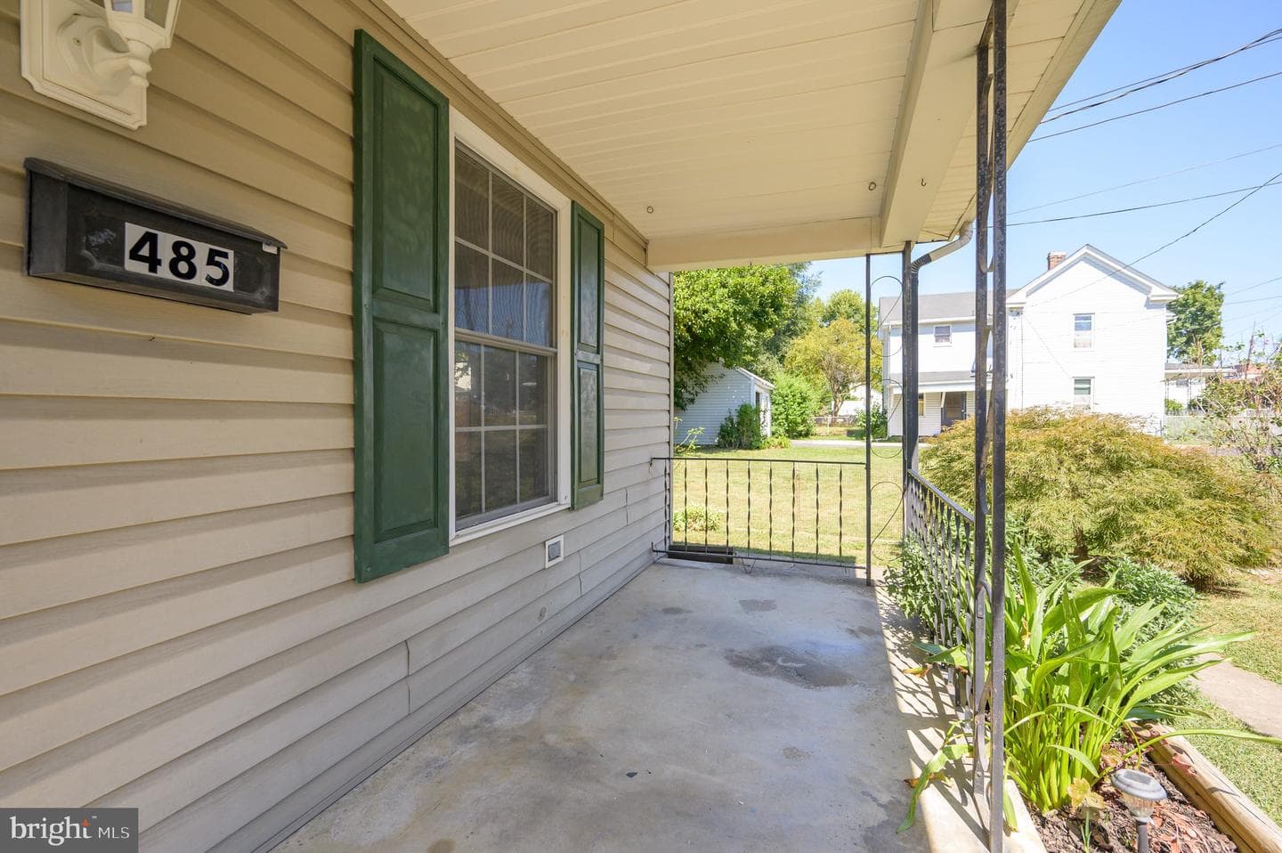 485 Porter Avenue photo 8