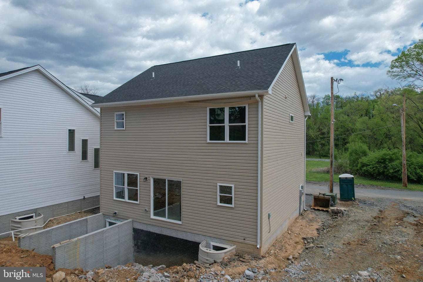 517 S. Spring Street photo 6