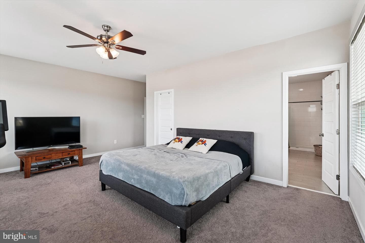 132 Sanibel Way photo 15