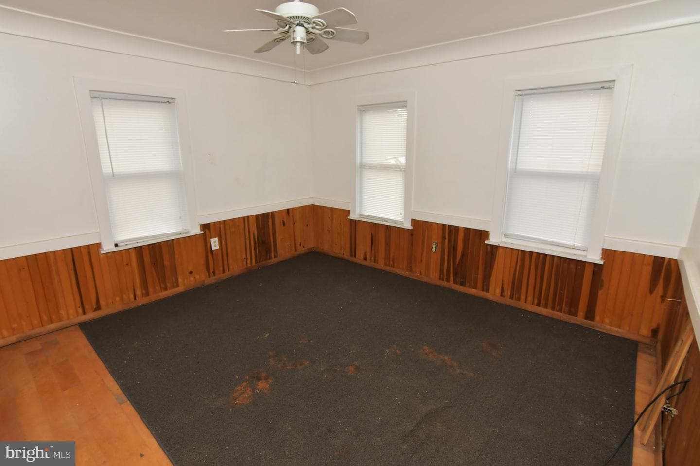601 Second Street photo 16