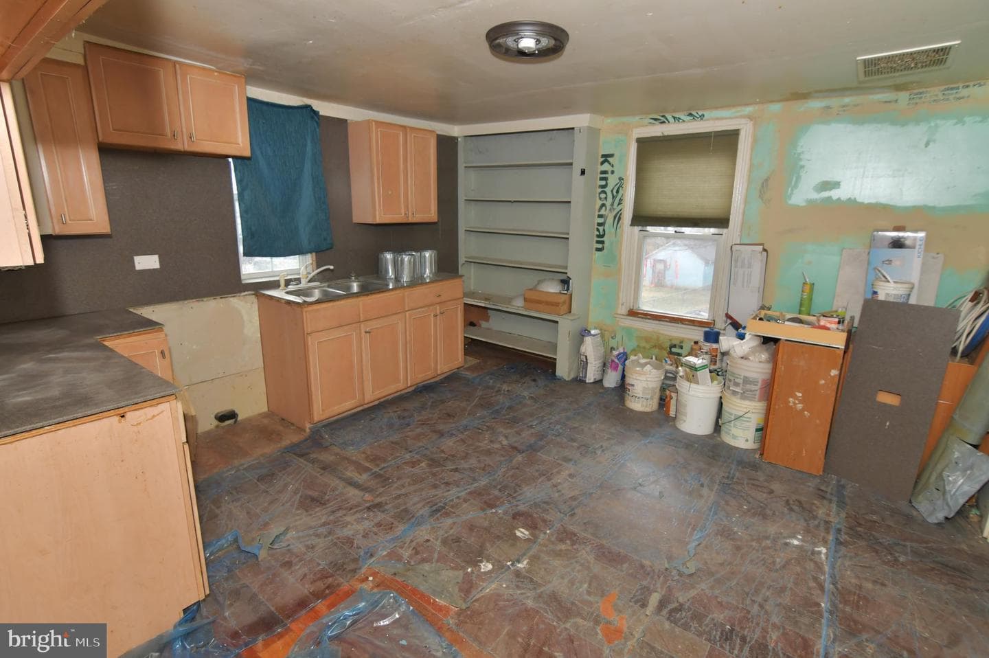 526 N High Street photo 8