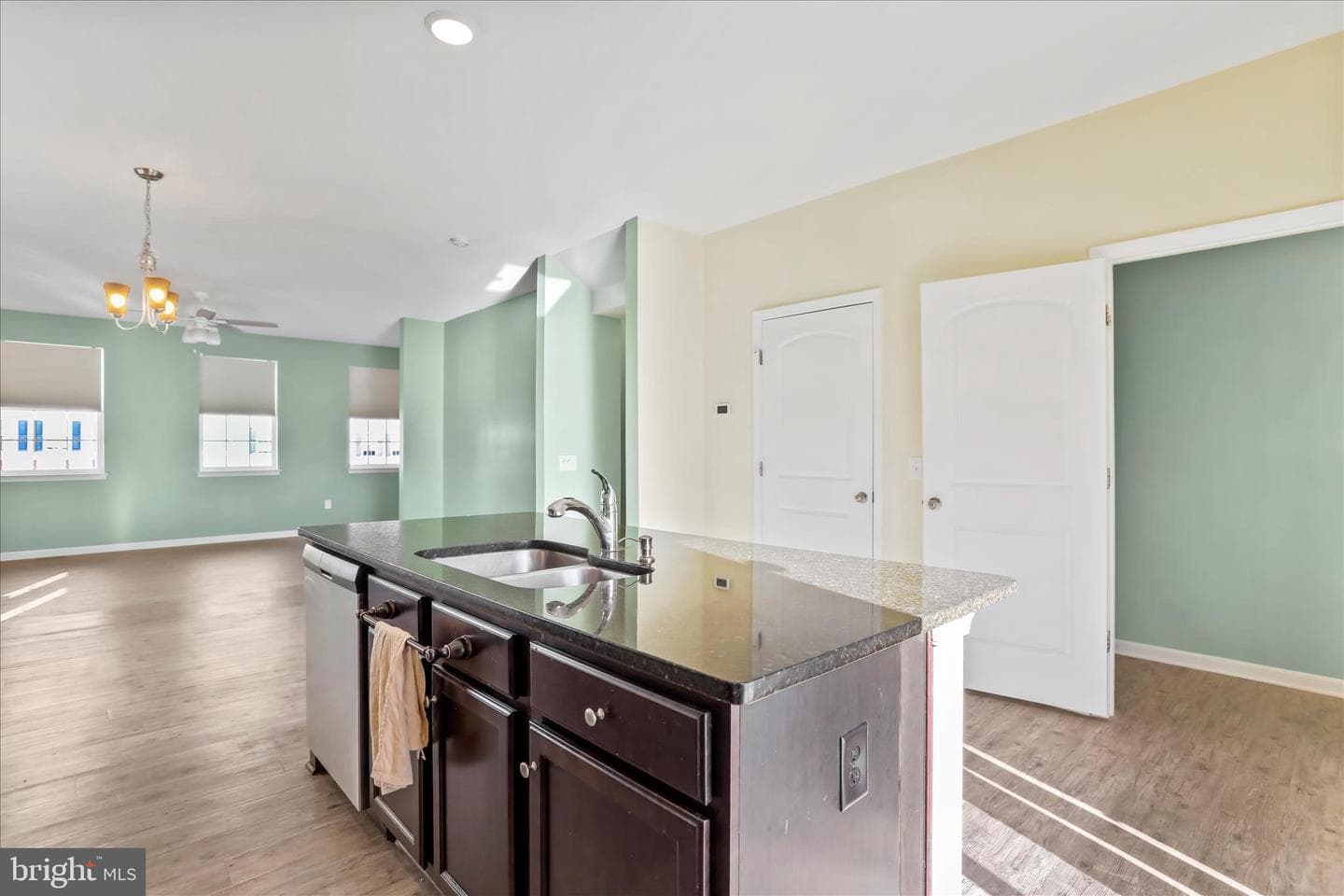 134 Drexel Court photo 13