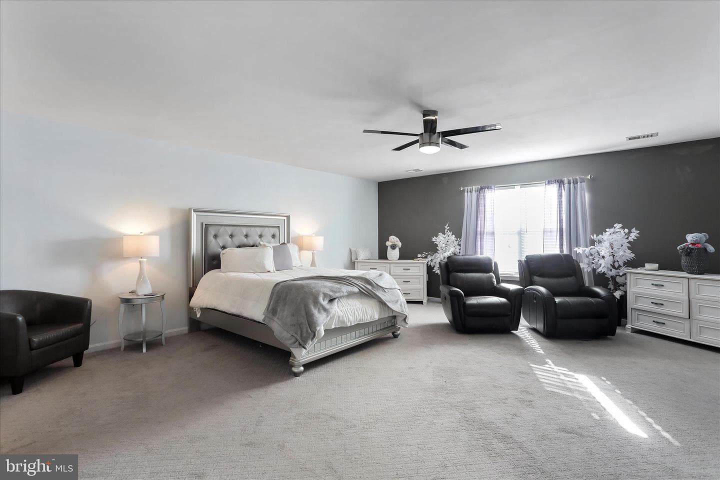 105 Chardin Court photo 33