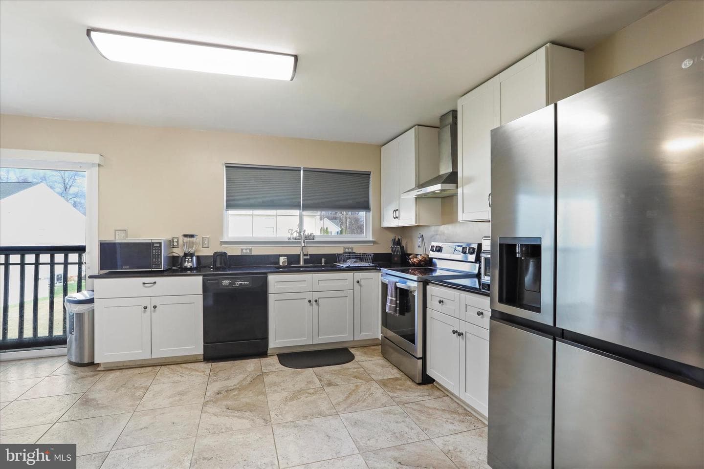 105 Chardin Court photo 4