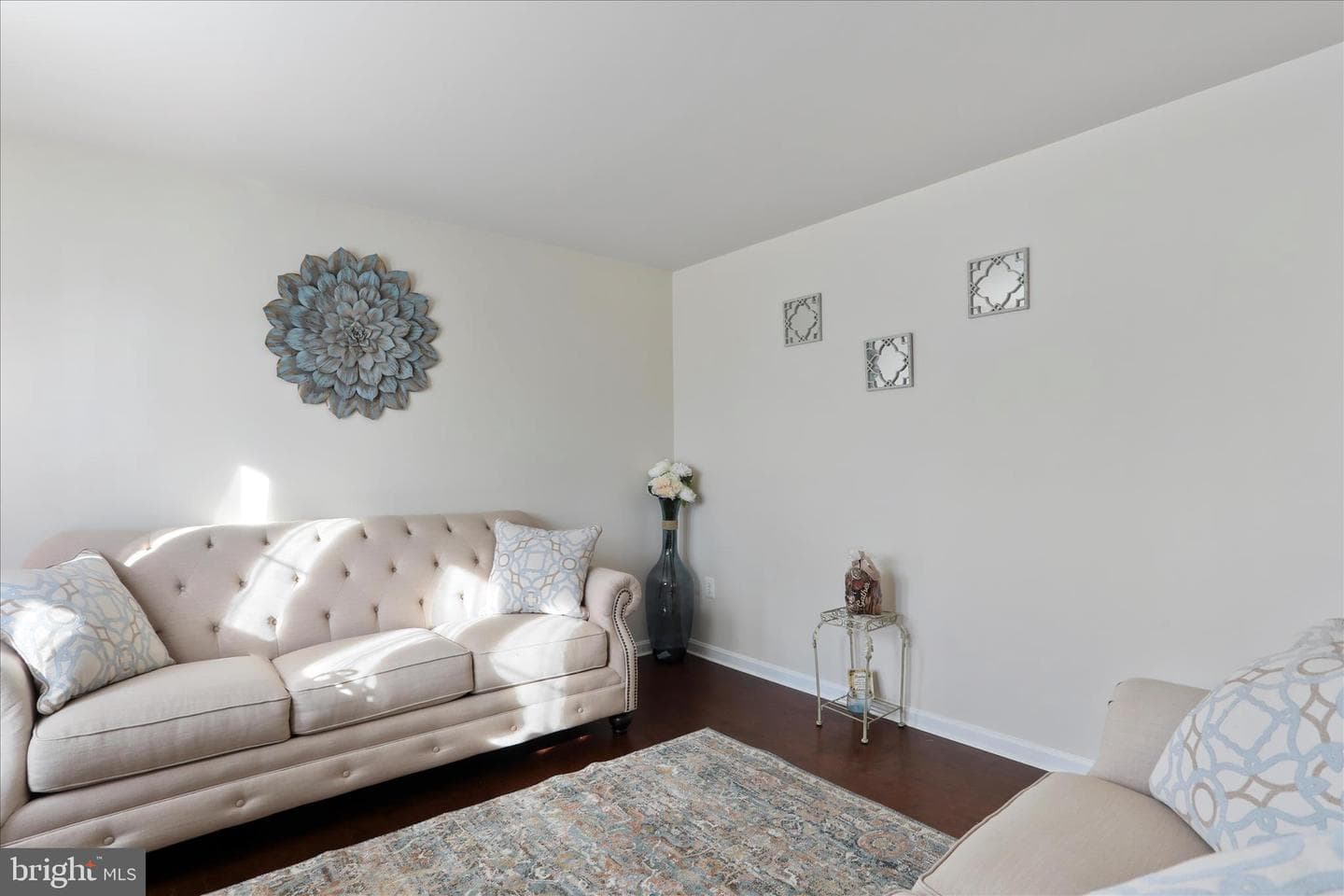 105 Chardin Court photo 8