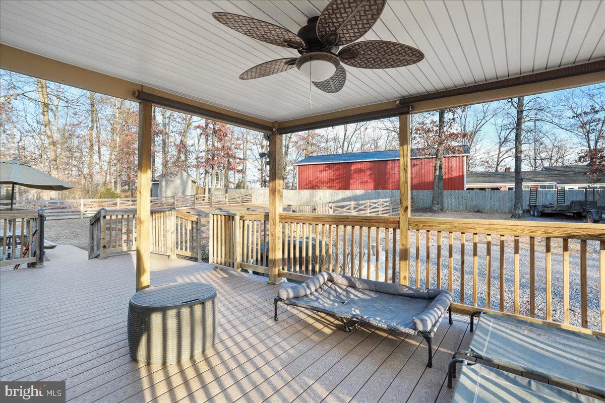 102 Basswood Drive photo 12