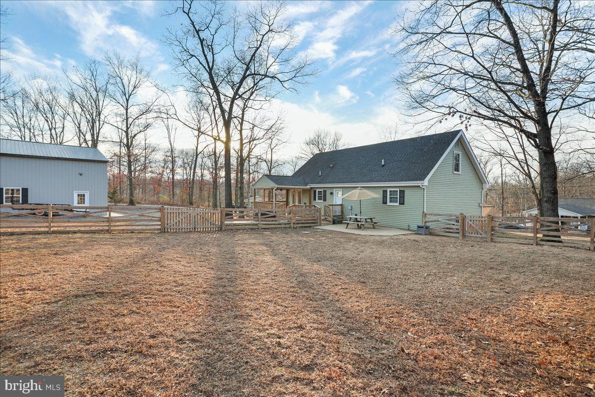 102 Basswood Drive photo 42