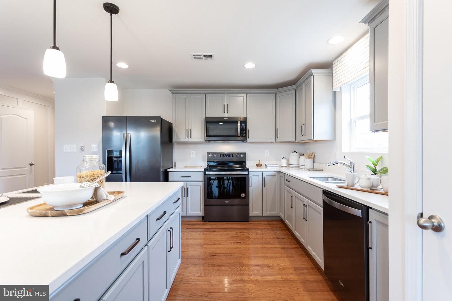 Tbb Outrigger Road #edgewood Ii, Inwood