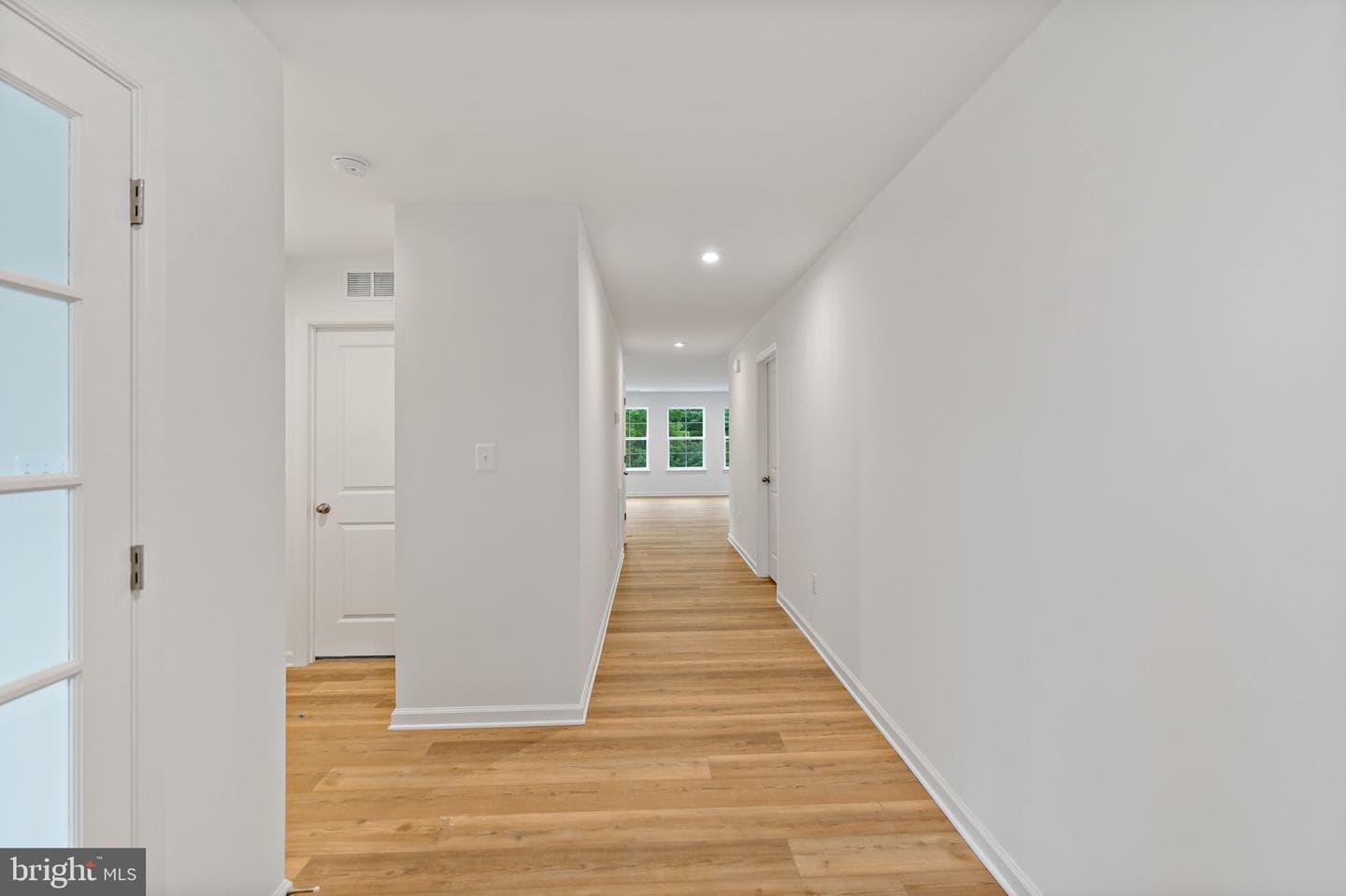 Tbb Outrigger Road #skylark, Inwood