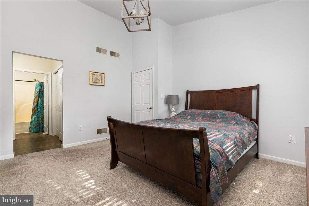 14 Ambler Lane photo 11