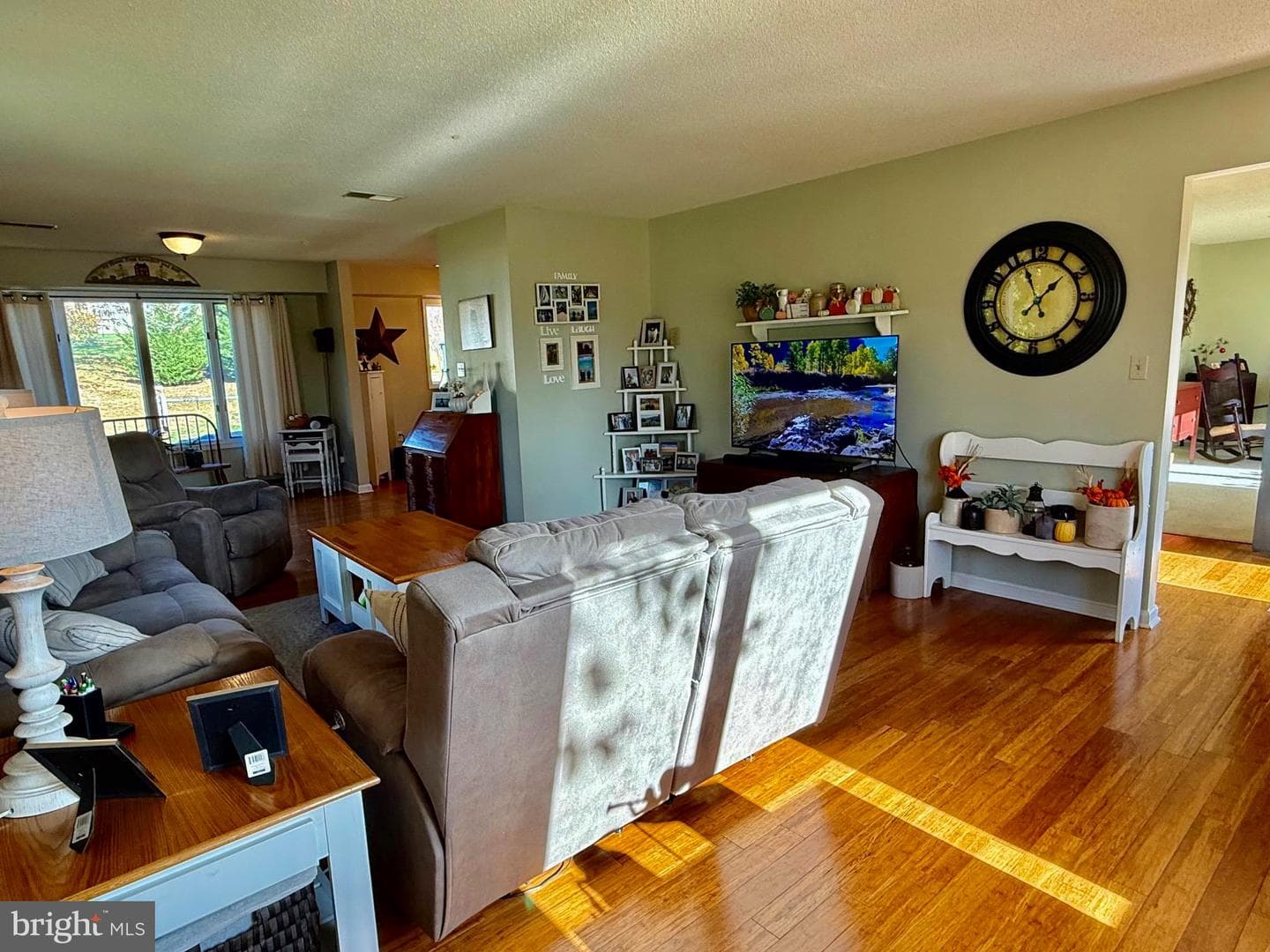 752 Panorama Drive photo 9