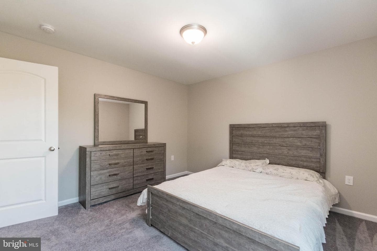 342 Europa Way photo 38