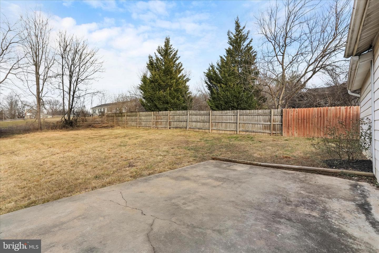 186 Talbott Avenue photo 27