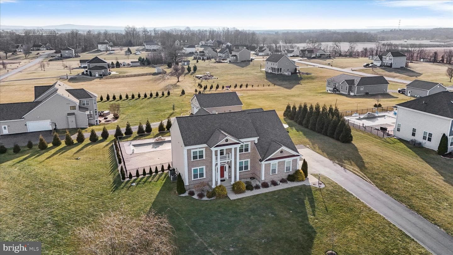 1073 Hallmark Drive photo 54