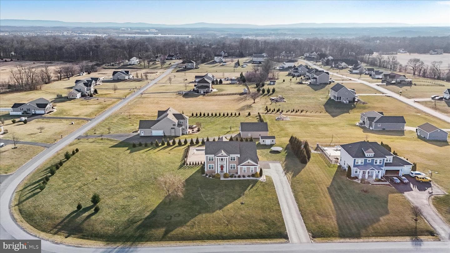 1073 Hallmark Drive photo 62