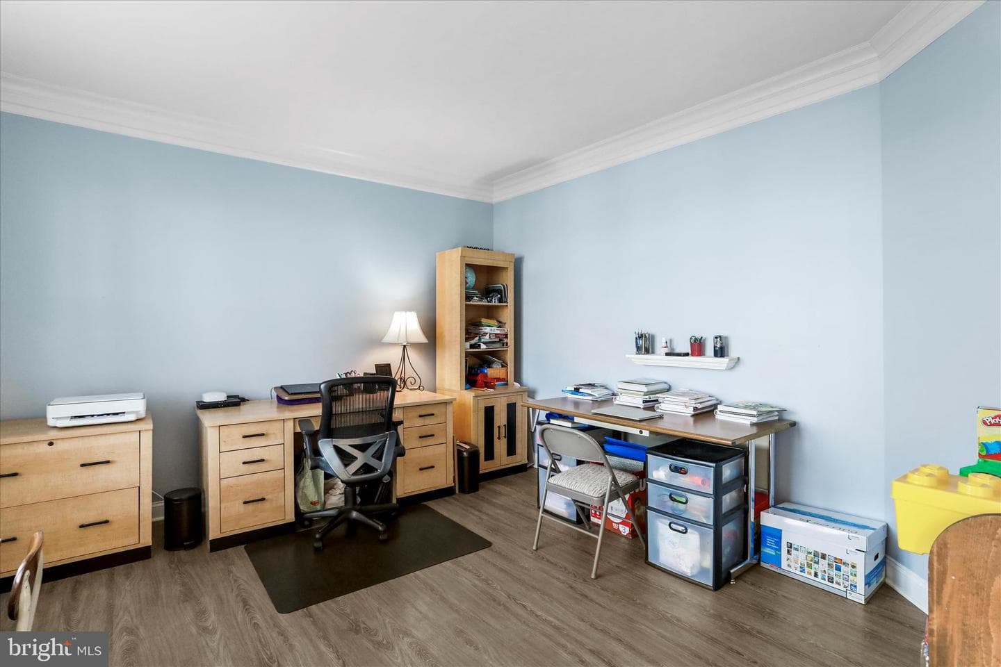 1073 Hallmark Drive photo 7