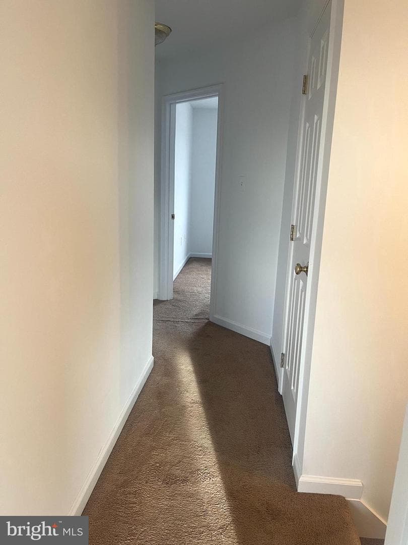 17 Electra Court photo 6