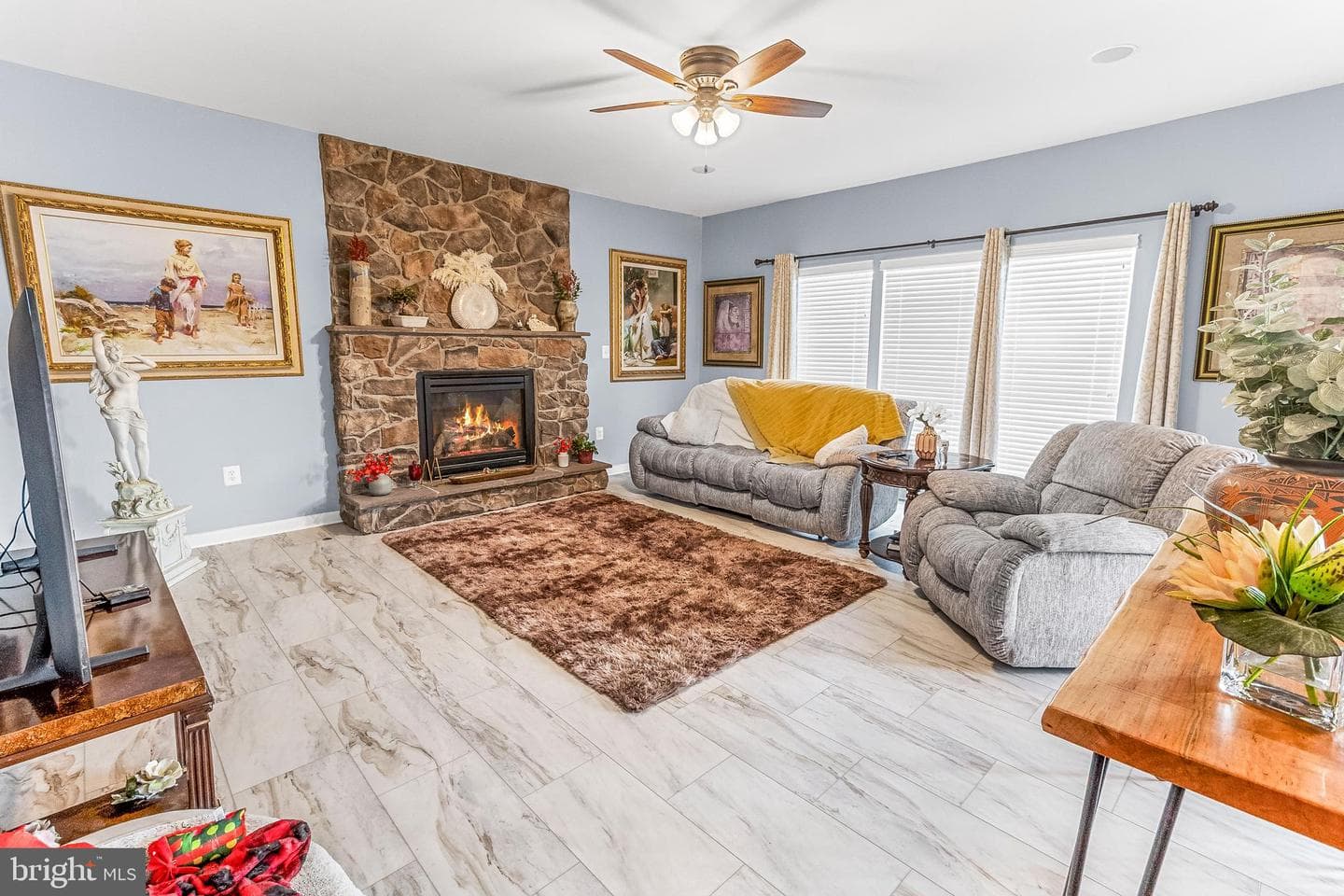 317 Fontana Circle photo 14