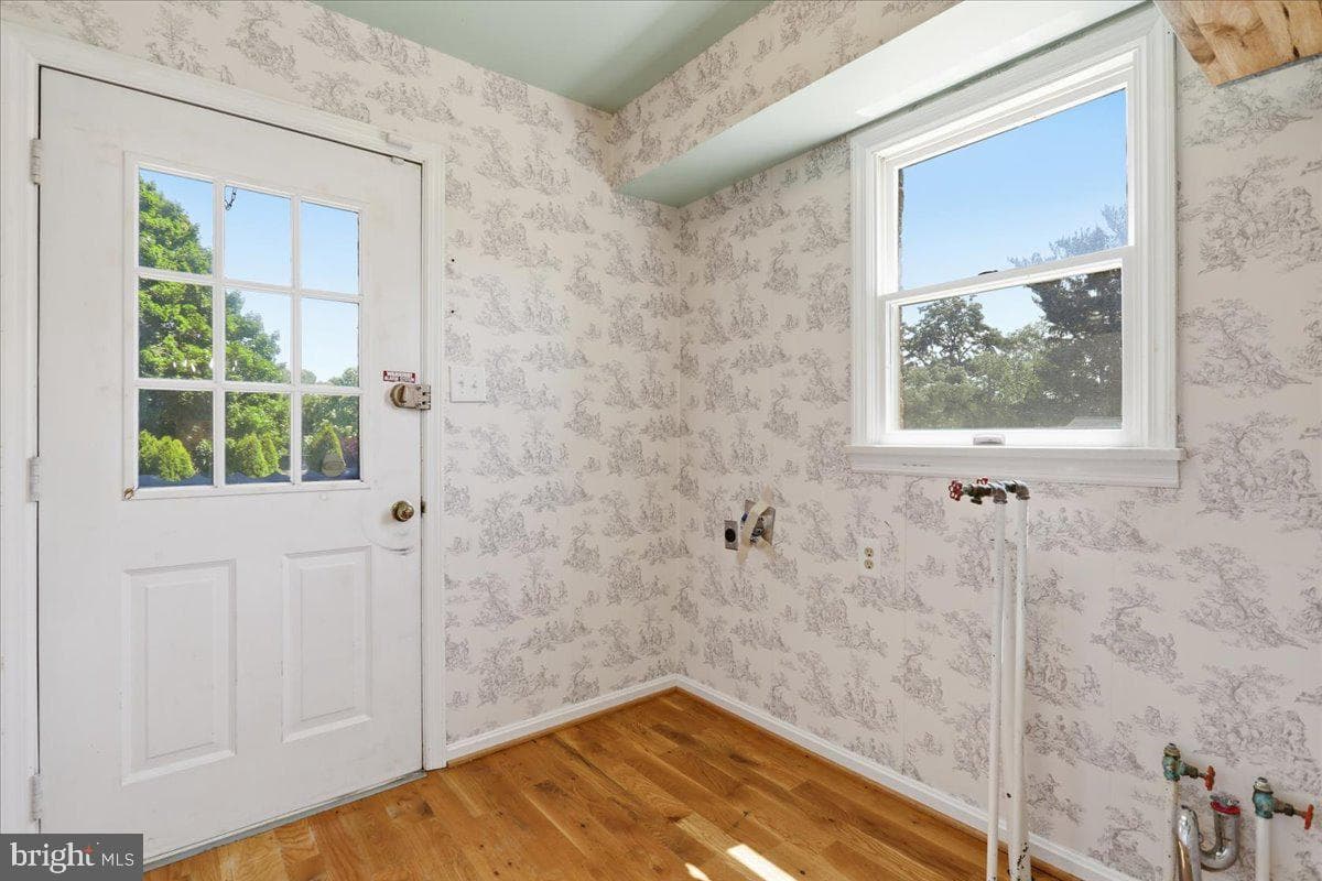 305 N Red Hill Road photo 24