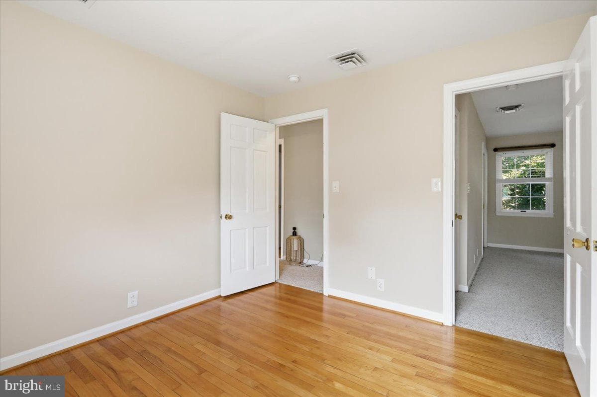 305 N Red Hill Road photo 52