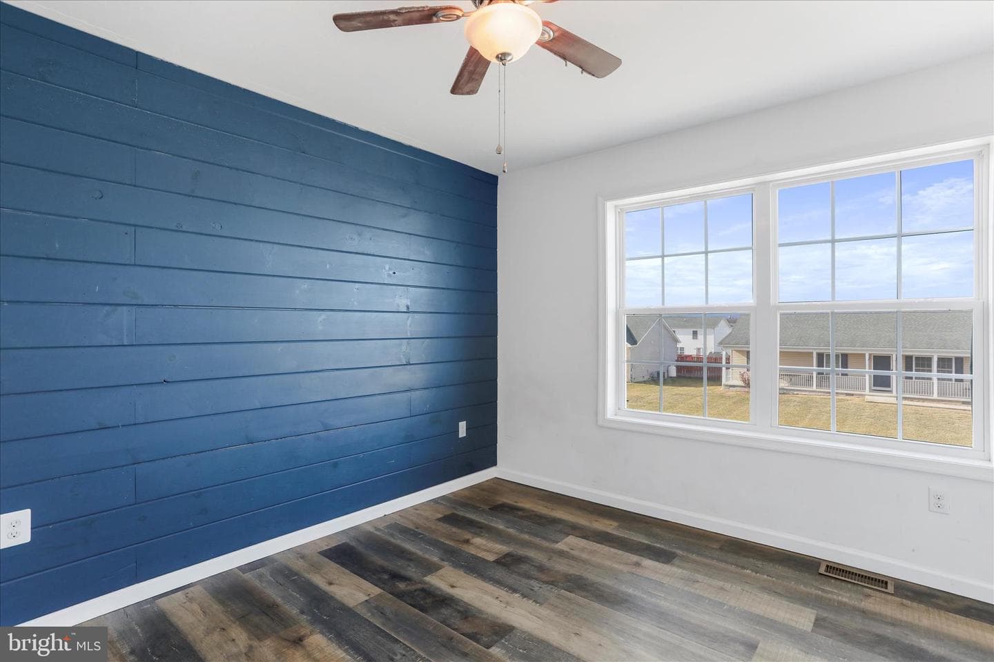 82 Bishop Avenue photo 16